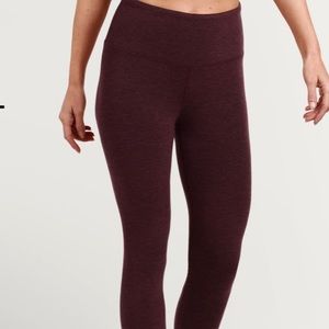High-Rise Wine Leggings with Supportive Waistband